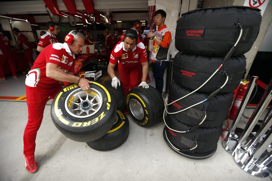 F1 Cina, Qualifiche - Diretta ore 9 su Sky Sport 1 HD, Sky Sport F1 HD e Rai 2 HD