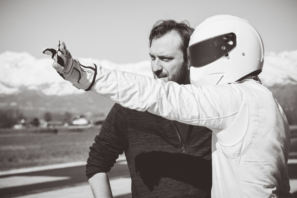 Ultimo giro di pista per Top Gear Italia su Sky Uno e Sky Sport 1 HD