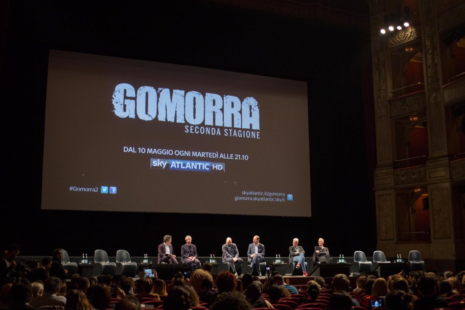 Con Gomorra La Serie 2a Stagione su Sky il dominio degli Scissionisti e due nuove dark ladies