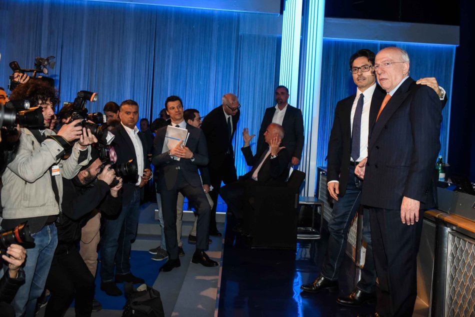 Focus - Mediaset in rosso per Premium. Perdita 56 mln in 3 mesi ma insidia over the top 