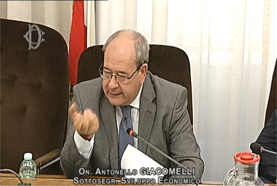 Ministro Giacomelli in Vigilanza Rai: "Pronti a discutere su futuro sistema televisivo"