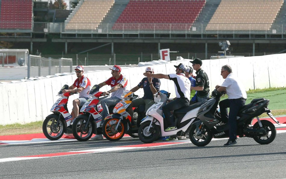 MotoGP Catalogna 2016, Qualifiche - Diretta Sky Sport 1 e Sky Sport MotoGP HD. Differita Tv8
