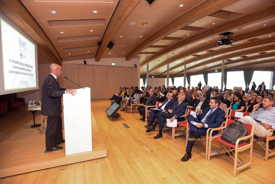 Governo pensa a tax credit per l'intrattenimento. Solo 5% format è made in Italy 
