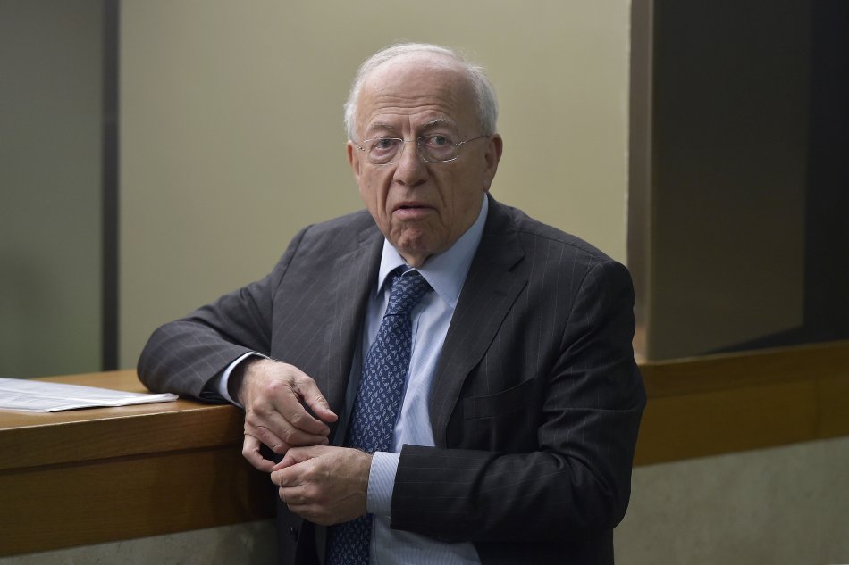 Immagine di Occhi puntati su Mediaset, mercato punta su accordo con Vivendi per Premium - Scopri su Economia