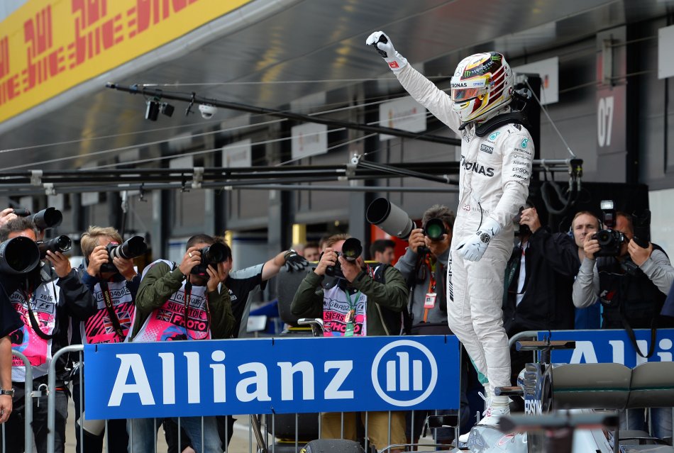 F1 Gran Bretagna 2016, Gara - Diretta esclusiva Sky Sport 1 HD, Sky Sport F1 HD. Differita Rai 2