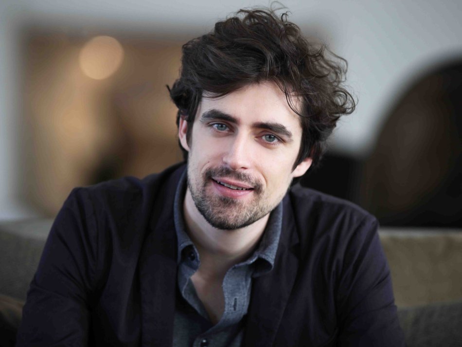 Sky produce il primo film-documentario su Raffaello Sanzio, ad intepretarlo Flavio Parenti.