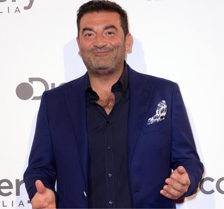 Boom!, Max Giusti conduce su NOVE il game show più esplosivo della tv