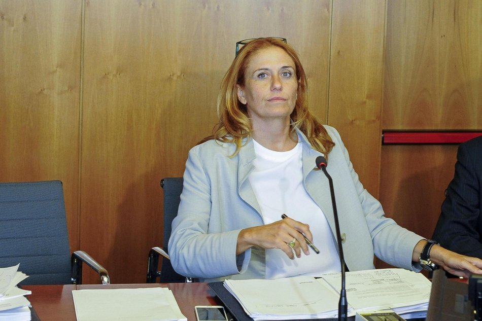 Rai, cda approva tetto stipendi con eccezioni. Scenario cambierà con sì ddl editoria