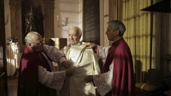Canale 5, in onda la serie Francesco in occasione dell'80esimo compleanno di Papa Bergoglio