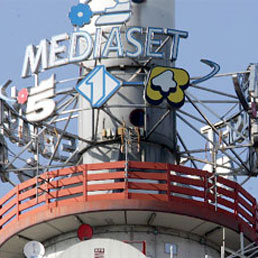 Mediaset, Vivendi valuta di coinvolgere Telecom su Premium.