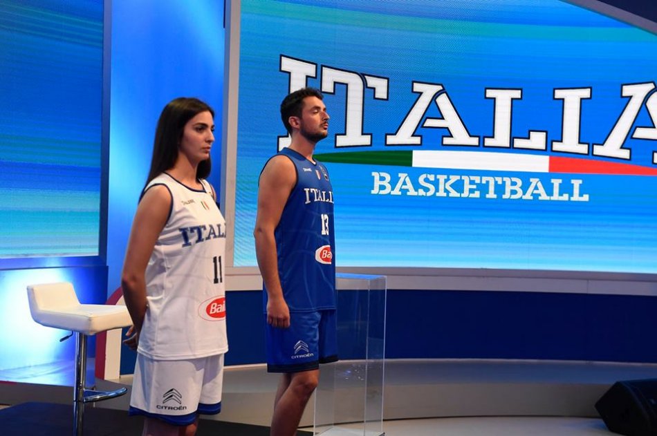 Petrucci (FIP): «Sky Sport è la nostra casa e investe nel movimento Basket» Petrucci (FIP): «Sky Sport è la nostra casa e investe nel movimento Basket»