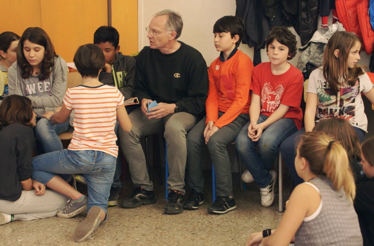 Scuola di felicità, su Sky Uno la docu-serie firmata da Walter Veltroni