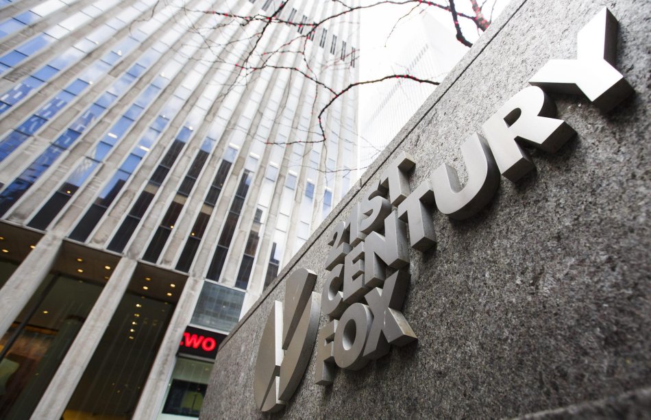 Disney più vicina a Fox. Intesa da 60 mld dlr per studios e tv Murdoch. Marvel a Topolino