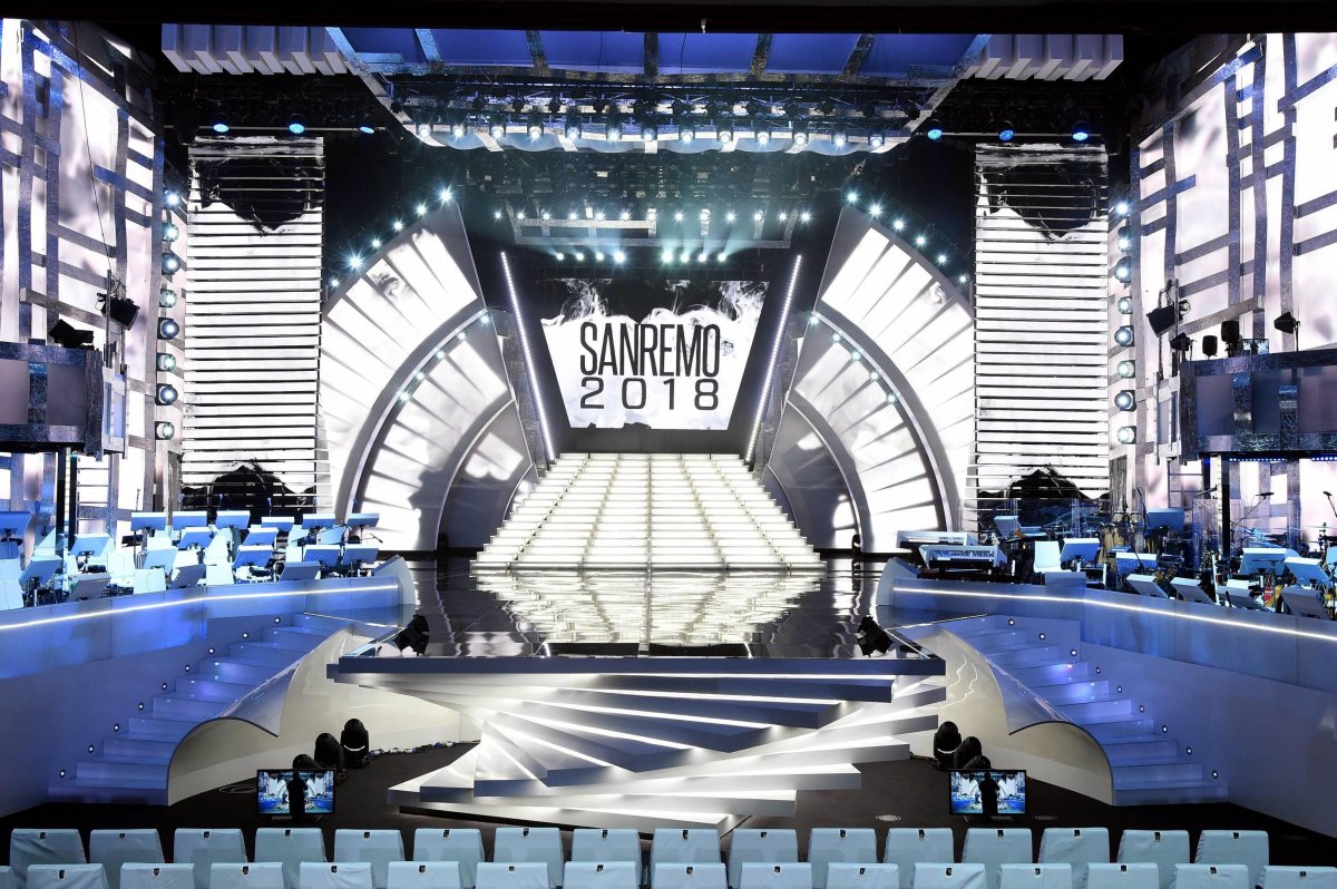 Sanremo 2018, Mediaset smonta il palinsesto. Menu invariato per La7 e Sky