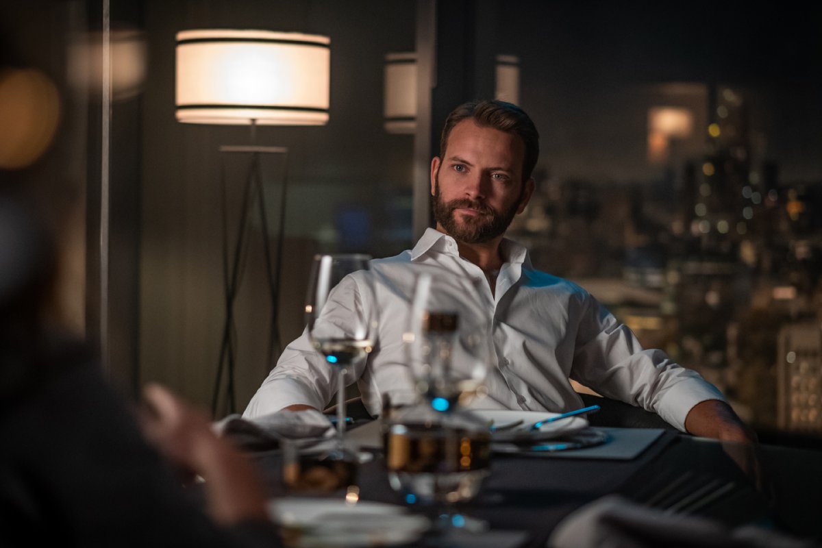 Diavoli, prime foto della produzione originale Sky con Patrick Dempsey e Alessandro Borghi