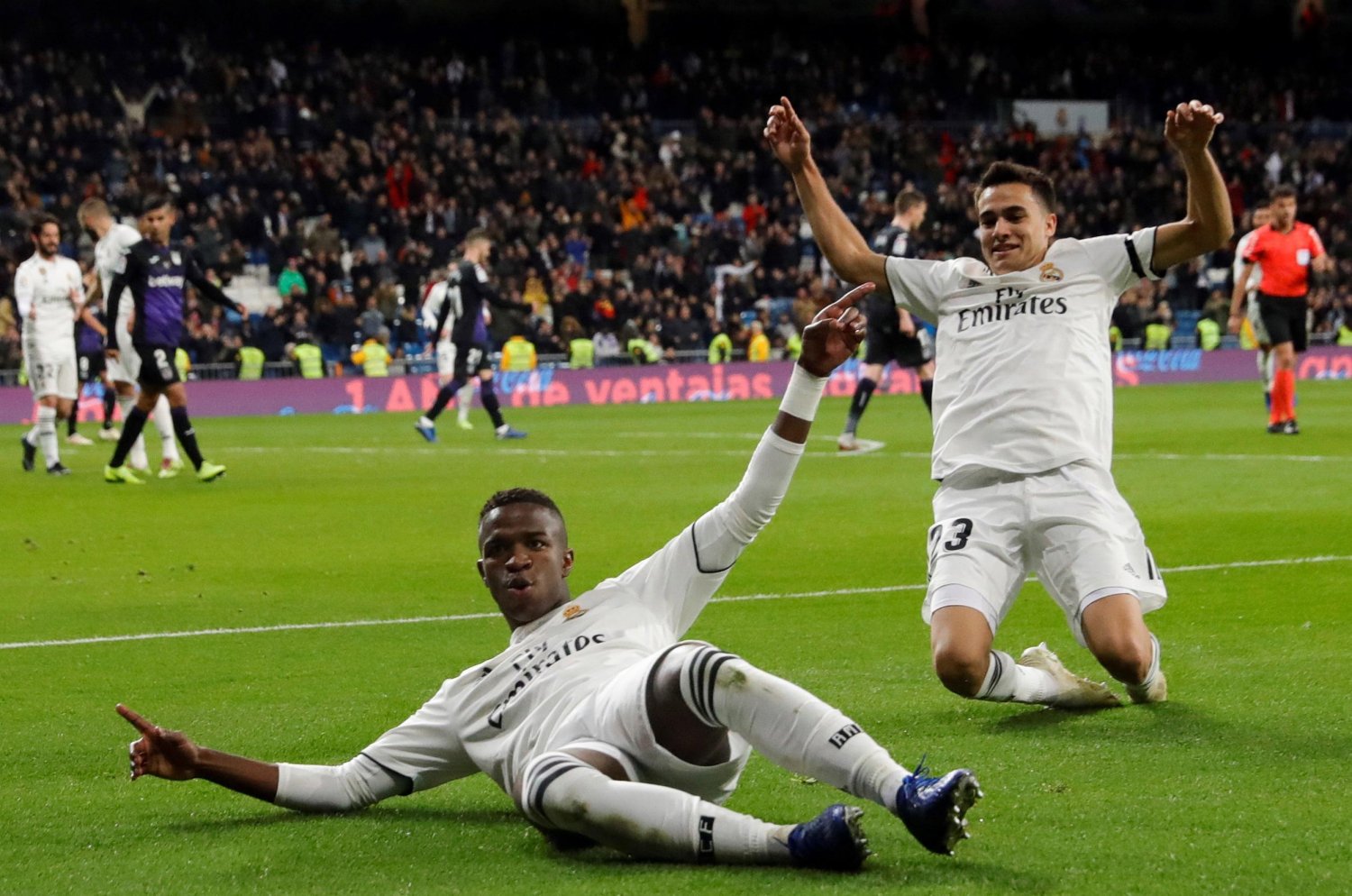 Calcio Estero DAZN - Diretta Streaming e Telecronisti 11, 12, 13, 14 Gennaio