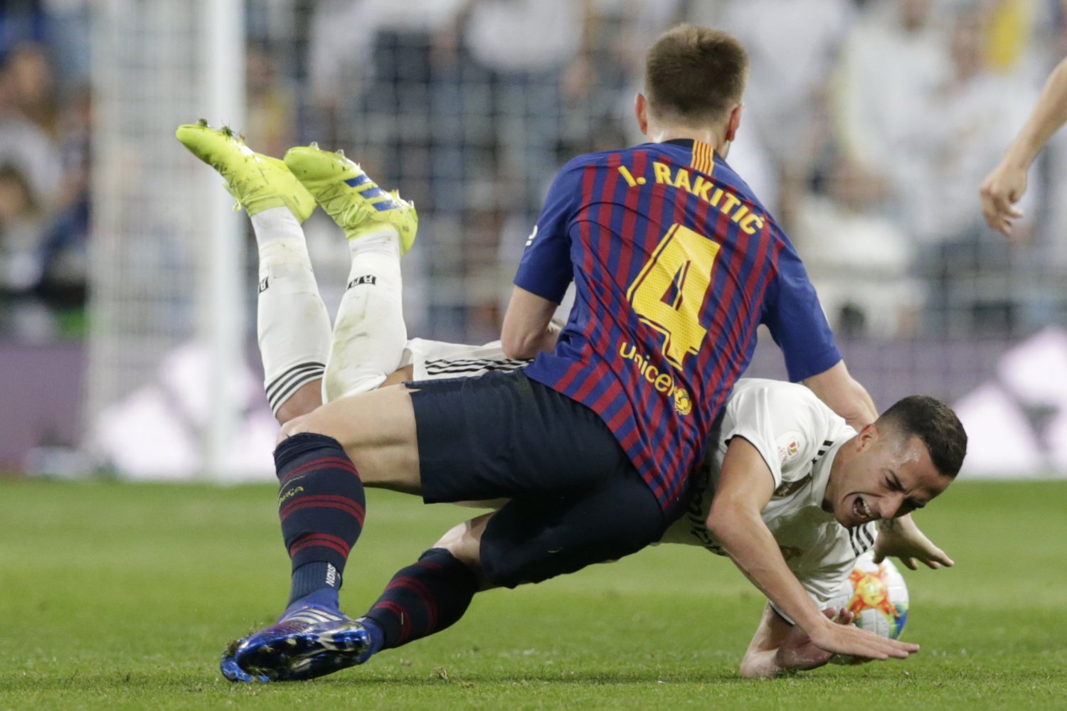 Liga Spagnola dà ascolto ai tifosi, niente calcio di lunedì 