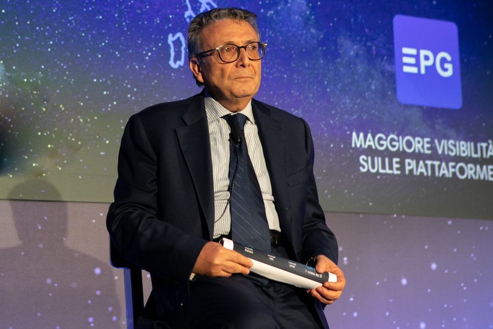 Refarming Banda 700 Mhz : Eutelsat supporta le TV locali in Italia
