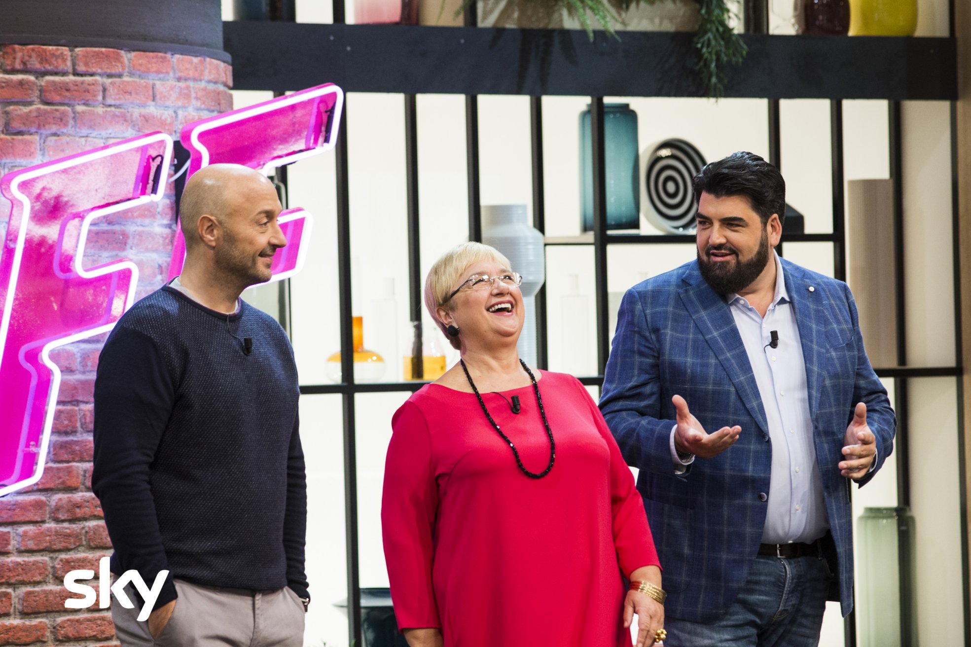 Family Food Fight, arriva in chiaro su TV8. Sei famiglie si sfidano ai fornelli