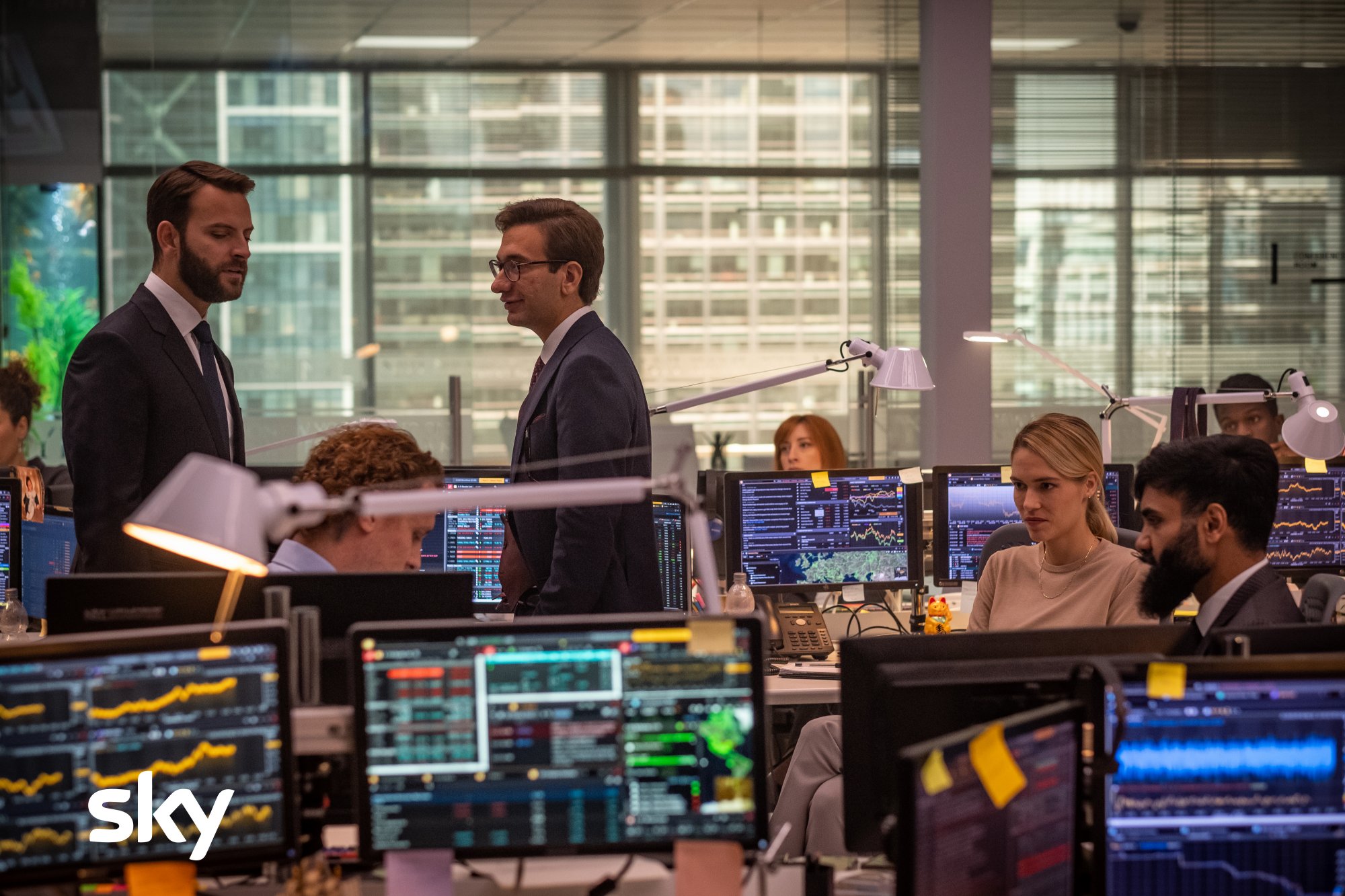 Diavoli, su Sky Atlantic (anche in 4K HDR) e NOW TV il terzo e il quarto episodio