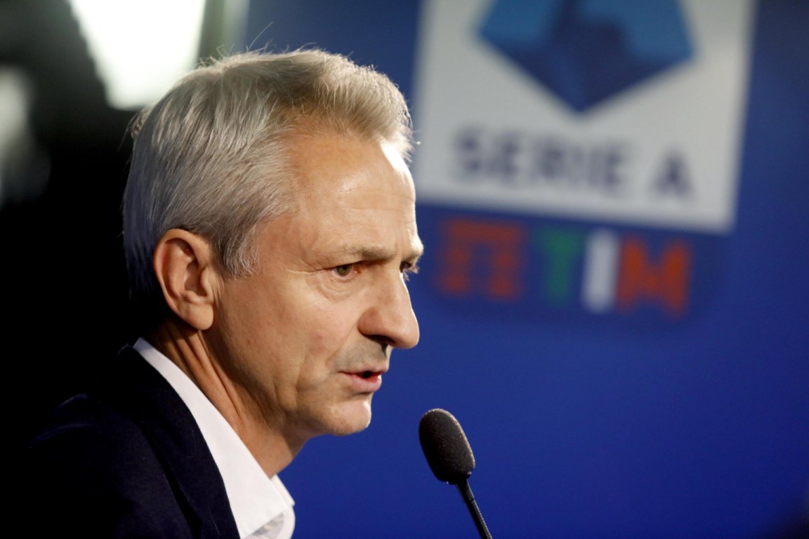 Serie A, domani si decide sula ripartenza. Scontro sui diritti tv tra club e Sky