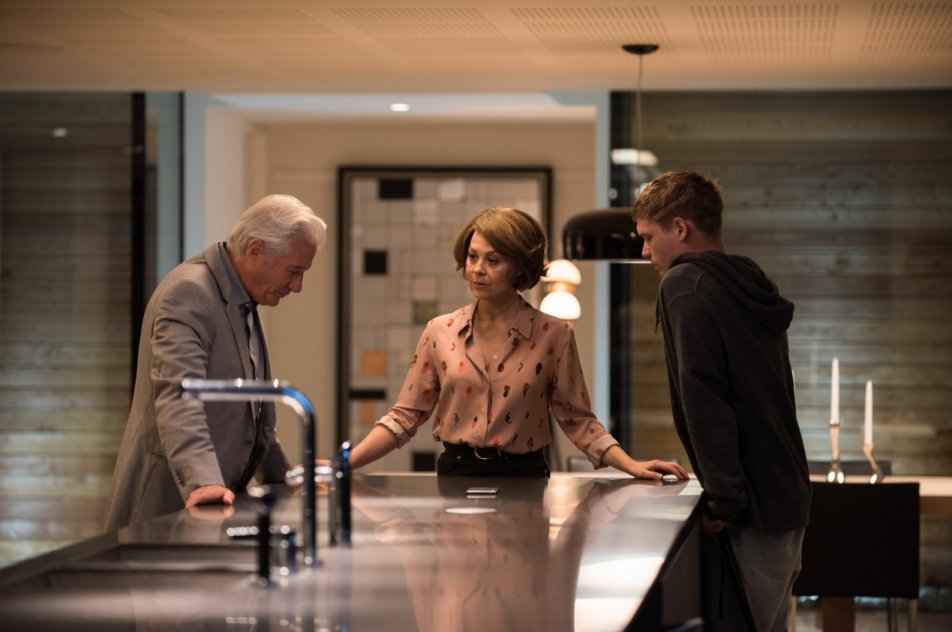 MotherFatherSon, su Sky e NOW TV Richard Gere protagonista di una serie tv