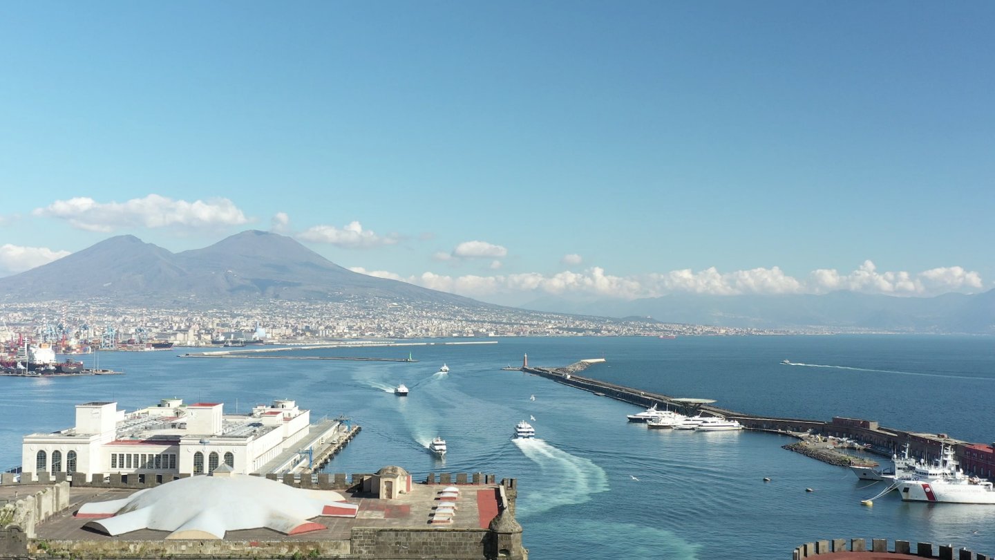 Sette Meraviglie su Sky Arte dedicata allo splendore e ai contrasti di Napoli