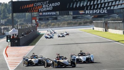 Formula E a Valencia, weekend con doppia gara. Diretta Sky Sport e Italia 1