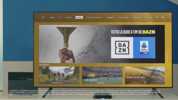 Bobo Vieri e Costanza Caracciolo per il nuovo spot TimVision, Calcio e Sport