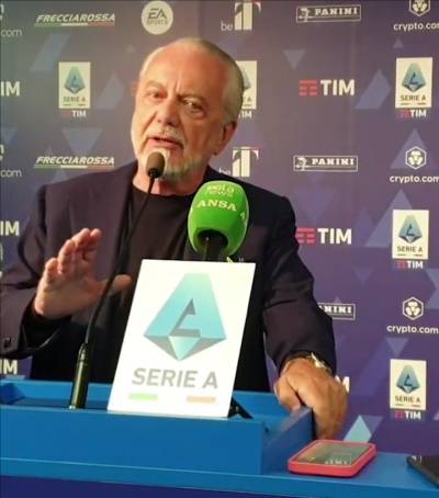 Diritti tv, De Laurentiis critica assegnazione: «DAZN e Sky non fanno bene al calcio italiano»