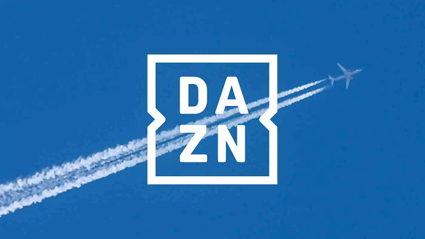 DAZN porta le partite live in volo e via mare: debutta il servizio Inflight 