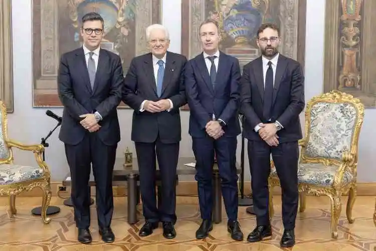 Il Presidente della Repubblica Mattarella riceve i vertici di Sky Italia
