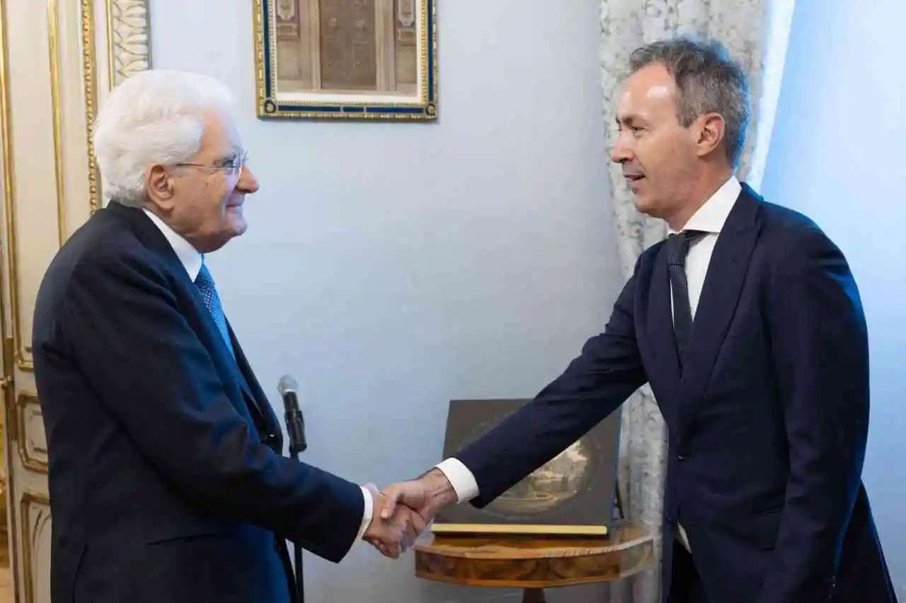 Il Presidente della Repubblica Mattarella riceve i vertici di Sky Italia