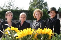 Quattro Donne e un Funerale, su La7 l'insolita e divertente serie poliziesca 