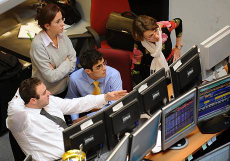 Crisi economica: su Class Cnbc 100 esperti e 3 giorni in edizione straordinaria Crisi economica: su Class Cnbc 100 esperti e 3 giorni in edizione straordinaria