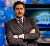 Emilio Fede lascia Mediaset. Giovanni Toti nuovo direttore del Tg4
