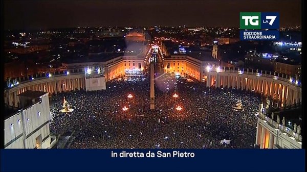 Immagine di Elezione Papa Francesco: oltre 20 milioni davanti alla tv su Rai, Mediaset, La7 e Sky