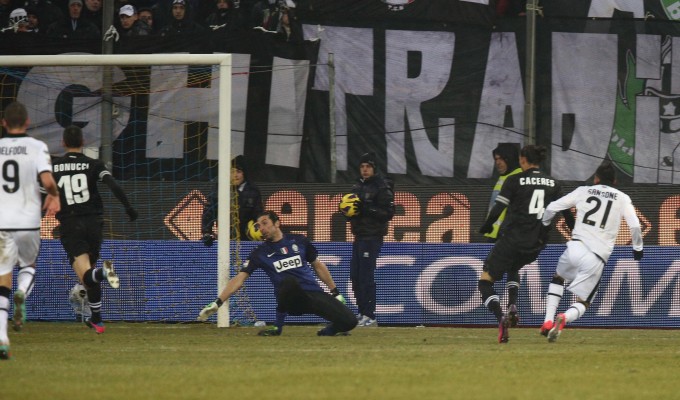 Serie A 11a giornata (02/11/2013) | Dirette tv su Sky Sport e Mediaset Premium Immagine nel testo correlata a: Serie A 11a giornata (02/11/2013) | Dirette tv su Sky Sport e Mediaset Premium
