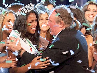 Miss Italia nel Mondo 2011 è Silvia Novais, 24 anni, brasiliana