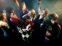 La sesta stagione di Skins arriva in première esclusiva su Mtv Italia