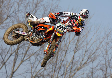 Immagine di Nel regno di Tony Cairoli, speciale di Italia Due sul mondo del motocross - Scopri su Sport