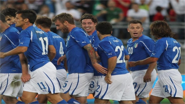 Qualificazioni Europei 2012: Far Oer - Italia (diretta tv ore 20.45 Rai 1)