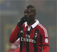 Striscia la Notizia ripercorre la Balotelli Story con i suoi sei Tapiri d'Oro
