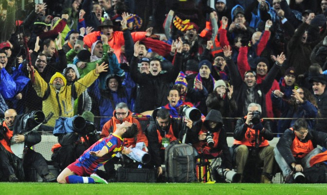 La notte del ''Clasico'', Real Madrid-Barcellona anche in 3D su Sky Sport Immagine nel testo correlata a: La notte del ''Clasico'', Real Madrid-Barcellona anche in 3D su Sky Sport