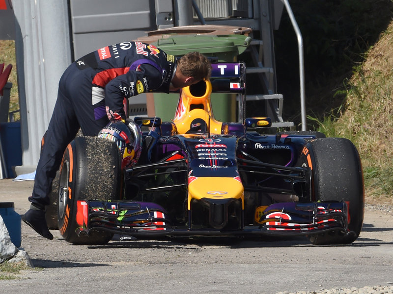 F1 Spagna 2014 | Qualifiche (diretta Sky Sport F1 HD e differita Rai 2 / HD) Immagine nel testo correlata a: F1 Spagna 2014 | Qualifiche (diretta Sky Sport F1 HD e differita Rai 2 / HD)