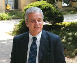 Colombo (Publitalia): ''Escludo ipotesi di partnership con Sky in pay-tv''