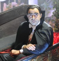 Il Conte Elio su Sky Cinema propone un ciclo di film dedicati al vampirismo