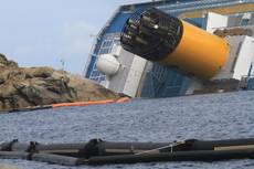 Immagine di Su Sky TG24 lunedì diretta integrale per la rotazione della Costa Concordia  - Scopri su Sky Italia