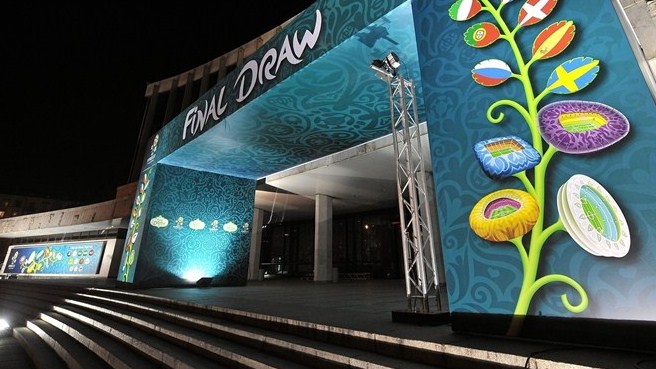 Sorteggio Finale - Uefa Euro 2012 alle 18 su Rai Due e Eurosport (Sky) Immagine nel testo correlata a: Sorteggio Finale - Uefa Euro 2012 alle 18 su Rai Due e Eurosport (Sky)