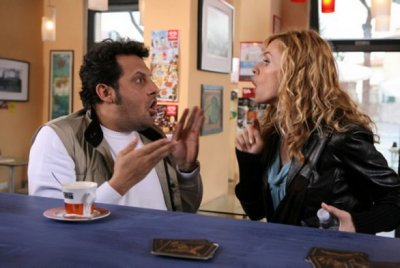 Immagine di Fratelli detective: la nuova fiction di Canale 5 con Enrico Brignano